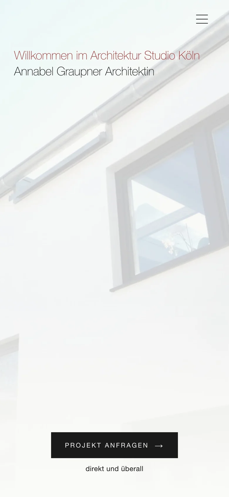 Website von Annabel Graupner auf einem Handy