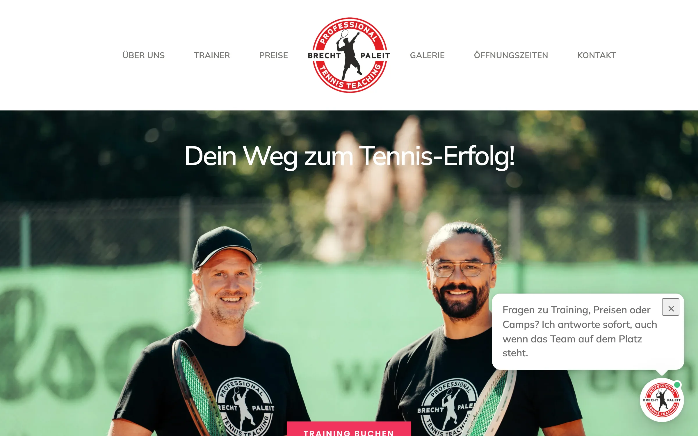 Website von Tennisschule Brecht & Paleit auf einem Laptop